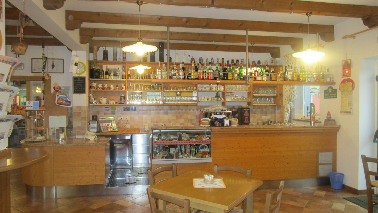 阿尔城堡酒店 Artegna 外观 照片